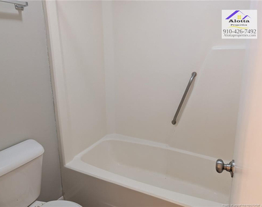 482 Corning Place - Photo Thumbnail 5