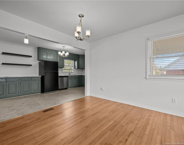 5419 Laramie Court - Photo Thumbnail 12
