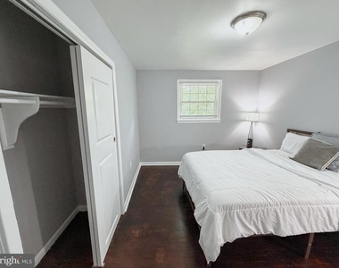 9222 Limestone Place - Photo Thumbnail 16