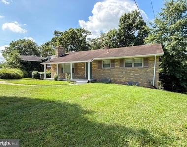9222 Limestone Place - Photo Thumbnail 30