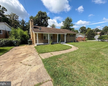 9222 Limestone Place - Photo Thumbnail 1