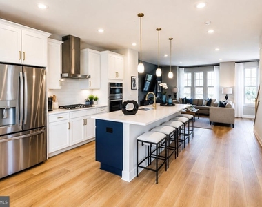 12608 Knottwood Lane - Photo Thumbnail 5
