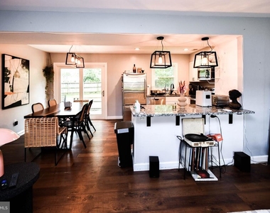 4105 Yardley Court - Photo Thumbnail 22