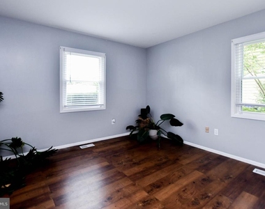 4105 Yardley Court - Photo Thumbnail 35