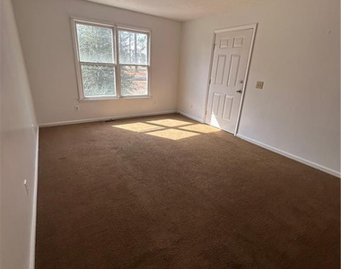 1370 Singletree Lane - Photo Thumbnail 2