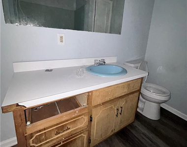 1370 Singletree Lane - Photo Thumbnail 5