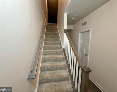 4812 Crest View Drive - Photo Thumbnail 41