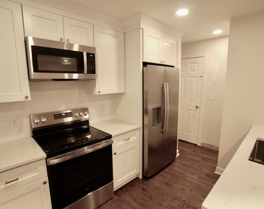 21 Shepherd Street - Photo Thumbnail 3