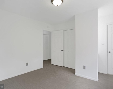 4930 Bradley Boulevard - Photo Thumbnail 12