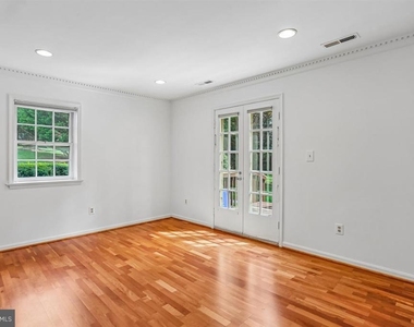 4930 Bradley Boulevard - Photo Thumbnail 9
