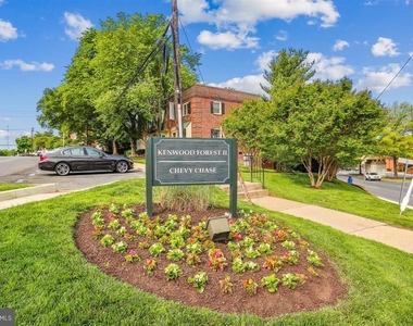 4930 Bradley Boulevard - Photo Thumbnail 27