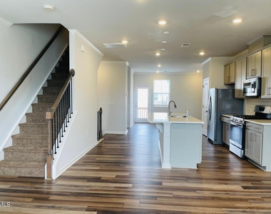2453 Kasota Lane - Photo Thumbnail 36