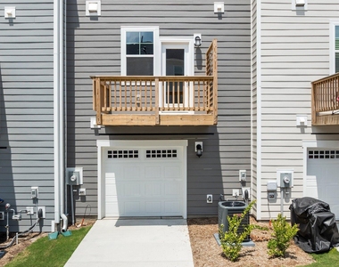 2453 Kasota Lane - Photo Thumbnail 1