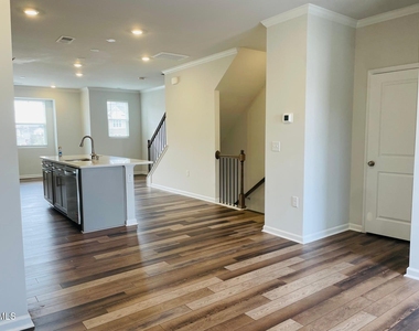 2453 Kasota Lane - Photo Thumbnail 34