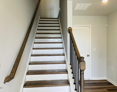 2453 Kasota Lane - Photo Thumbnail 31