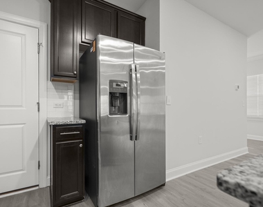 229 Daisy Grove Lane - Photo Thumbnail 6