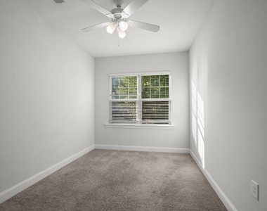 229 Daisy Grove Lane - Photo Thumbnail 17