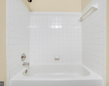 3121 Benton Square Drive - Photo Thumbnail 28