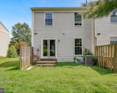3121 Benton Square Drive - Photo Thumbnail 34