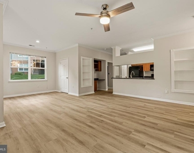 13501 Derry Glen Court - Photo Thumbnail 2