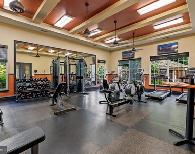 13501 Derry Glen Court - Photo Thumbnail 11