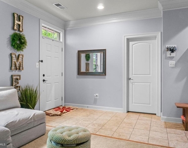 132 Liriope Place - Photo Thumbnail 27