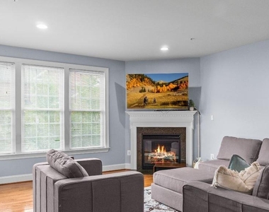 132 Liriope Place - Photo Thumbnail 13