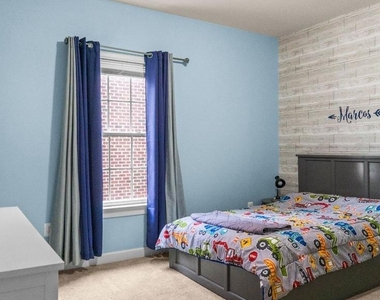 132 Liriope Place - Photo Thumbnail 38