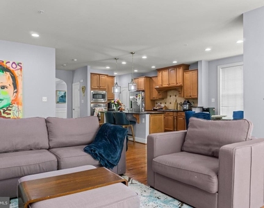 132 Liriope Place - Photo Thumbnail 20