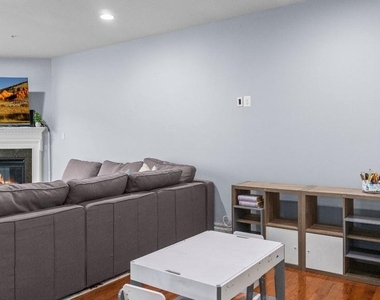 132 Liriope Place - Photo Thumbnail 18