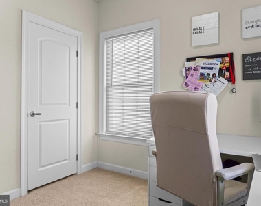 132 Liriope Place - Photo Thumbnail 43