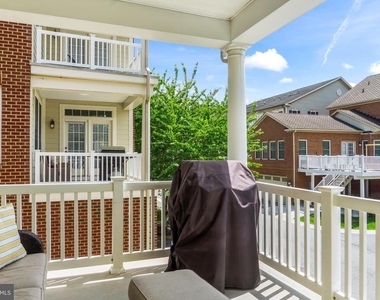 132 Liriope Place - Photo Thumbnail 47