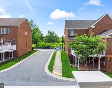 132 Liriope Place - Photo Thumbnail 55