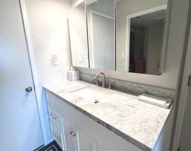3310 N Leisure World Boulevard - Photo Thumbnail 15