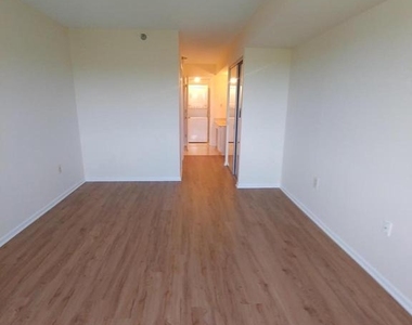 3310 N Leisure World Boulevard - Photo Thumbnail 13