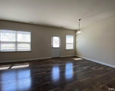 8016 Matinvesi Street - Photo Thumbnail 12