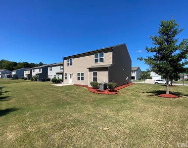 8016 Matinvesi Street - Photo Thumbnail 32