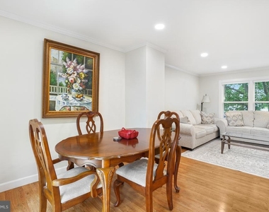 12911 Walnut View Court - Photo Thumbnail 12