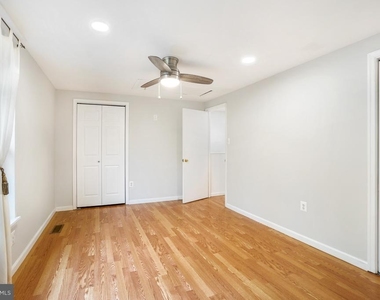 12911 Walnut View Court - Photo Thumbnail 17