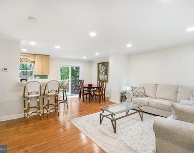 12911 Walnut View Court - Photo Thumbnail 5