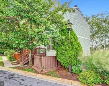 12911 Walnut View Court - Photo Thumbnail 28