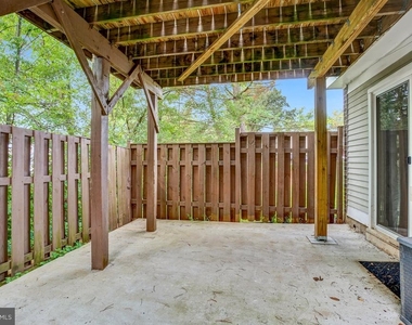 12911 Walnut View Court - Photo Thumbnail 27