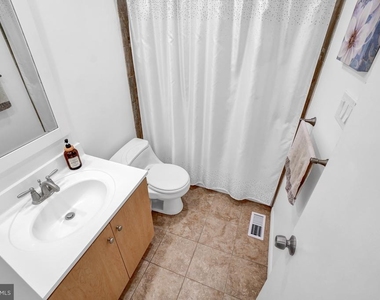 12911 Walnut View Court - Photo Thumbnail 14