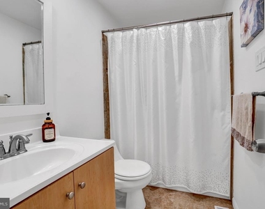 12911 Walnut View Court - Photo Thumbnail 13