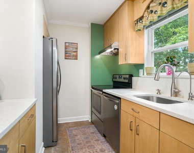 12911 Walnut View Court - Photo Thumbnail 1