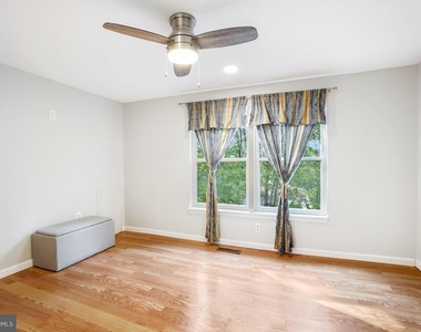 12911 Walnut View Court - Photo Thumbnail 20