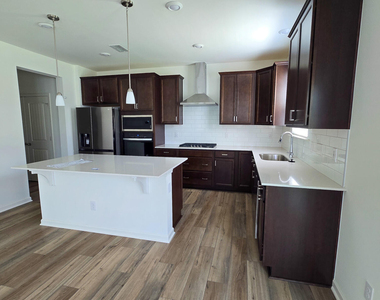 1544 Underbrush Drive - Photo Thumbnail 15