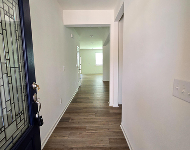 1544 Underbrush Drive - Photo Thumbnail 5