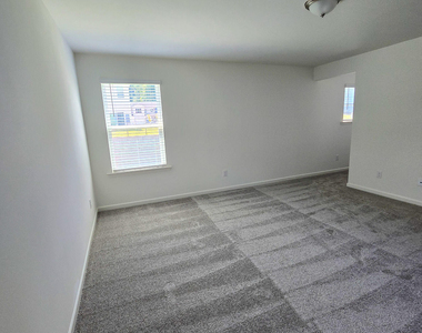 1544 Underbrush Drive - Photo Thumbnail 34