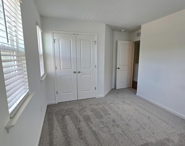 1544 Underbrush Drive - Photo Thumbnail 47